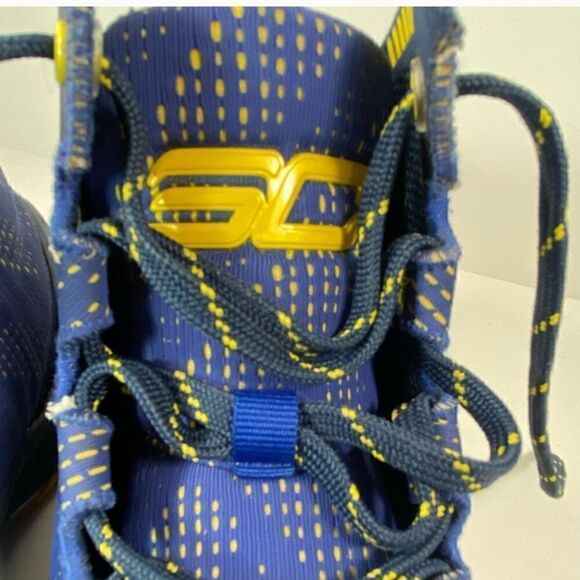 NWT UA CURRY 2 DUB NATION Size 12 Basketball - Picture 12 of 14